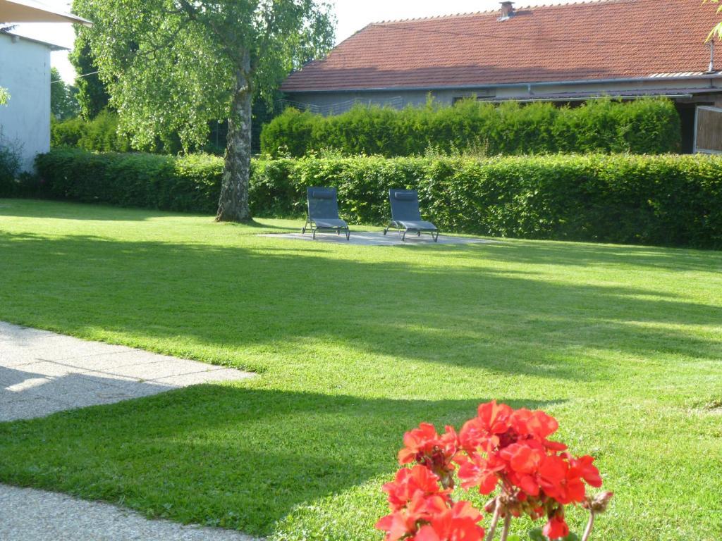 Auberge De La Terrasse Villersexel Εξωτερικό φωτογραφία